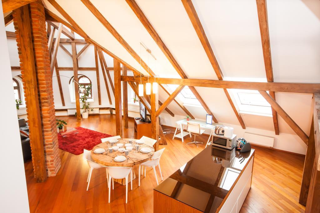 Luxury Loft Appartement Praag Buitenkant foto