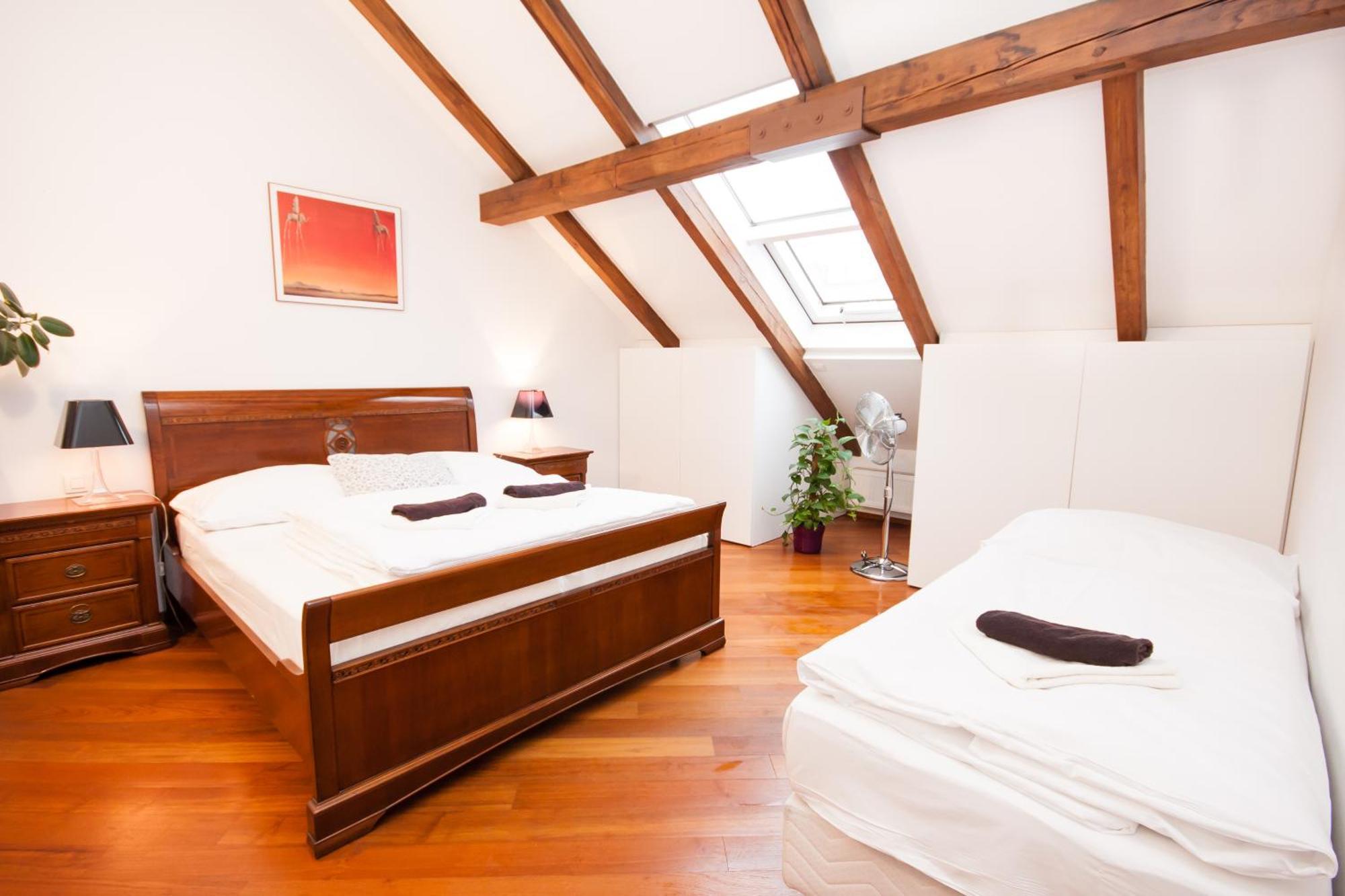Luxury Loft Appartement Praag Kamer foto