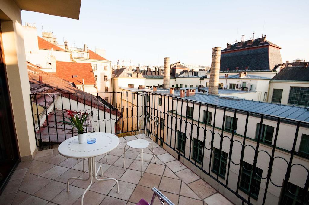 Luxury Loft Appartement Praag Kamer foto