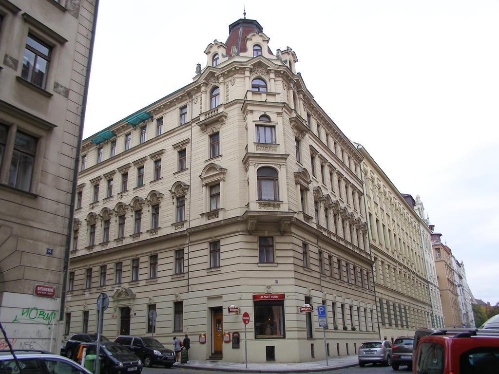 Luxury Loft Appartement Praag Buitenkant foto